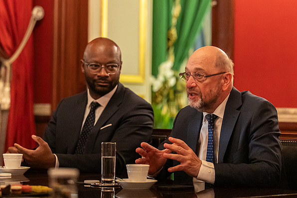 Armand Zorn und Martin Schulz, credits: FES Paris/Mathieu Gug