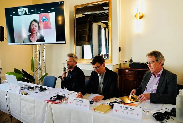 Hybrides Panel mit Nadine Müller (ver.di), Benjamin Schreiber, Oliver Philipp (FES) und Stefan Lücking (HBS)