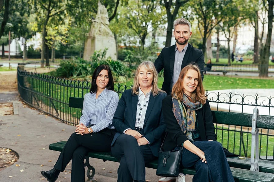 Das Team der Friedrich-Ebert-Stiftung in Paris aufgenommen in 2024