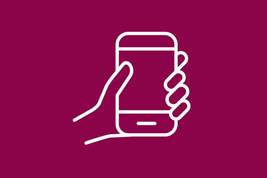 L'icône représente un smartphone dans la main. 