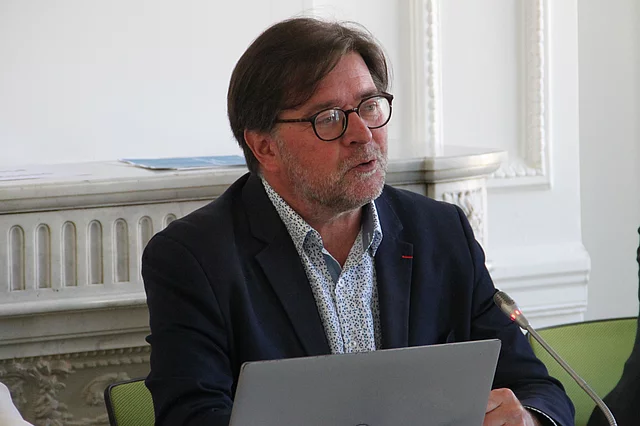 Copyright: FES Paris